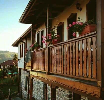 Semana Guesthouse Vrata Exterior foto